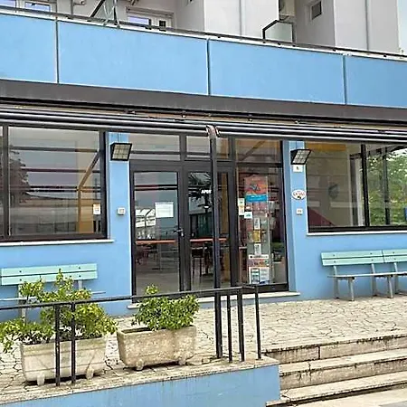 Rosa Hotel 2*